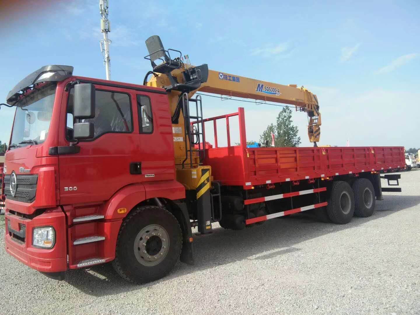 陜汽德龍M3000后八輪徐工12噸4節(jié)臂隨車吊 廠家分期購車方案與圖片解析