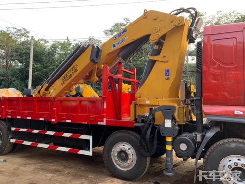 隨車吊車型精品推薦 柳汽乘龍隨車吊——效率與實(shí)力的全面權(quán)衡